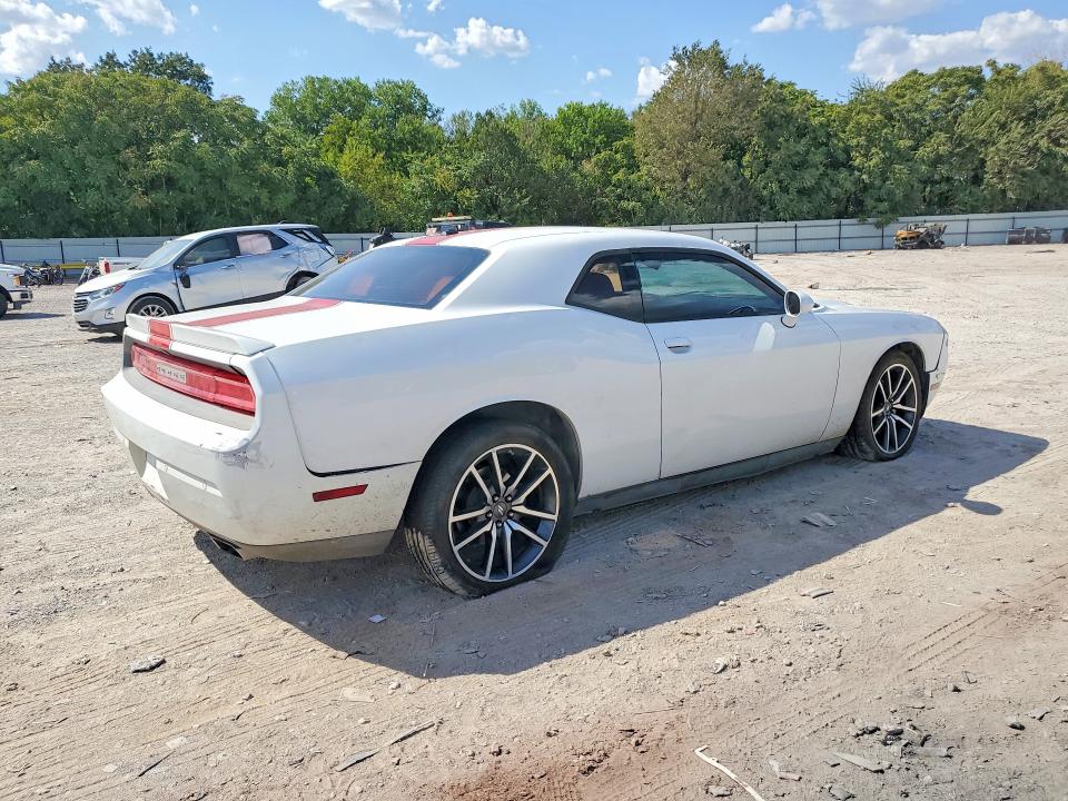 Photo 3 from auction – 2014 DODGE CHALLENGER with VIN 2C3CDYAG5EH111954