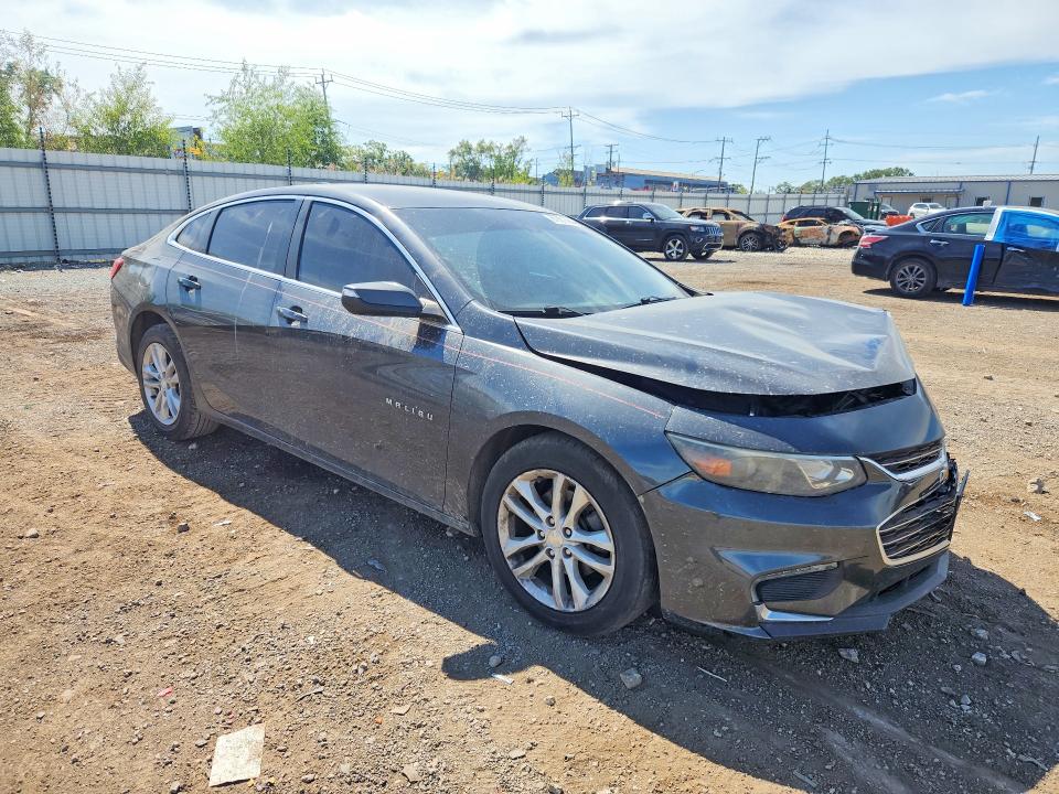 Photo 4 from auction – 2016 CHEVROLET MALIBU with VIN 1G1ZE5ST1GF267841
