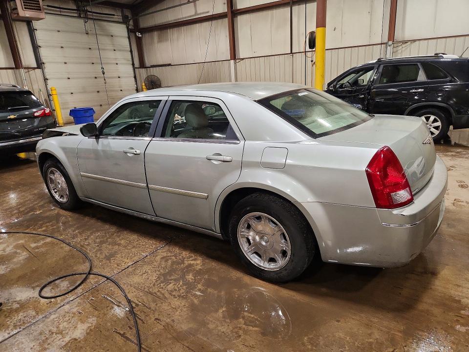 Photo 2 from auction – 2006 CHRYSLER 300 with VIN 2C3LA53G96H289257