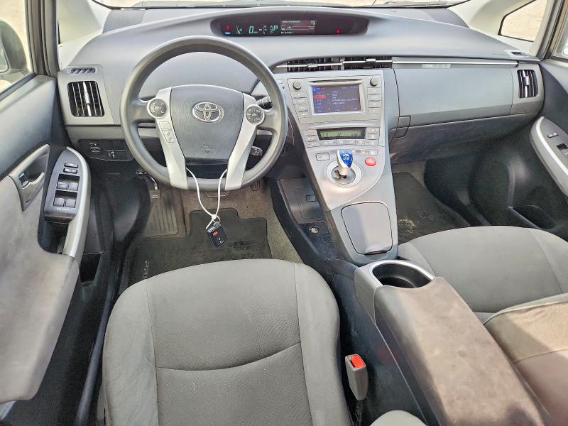 Photo 8 from auction – 2015 TOYOTA PRIUS with VIN JTDKN3DU6F1990549