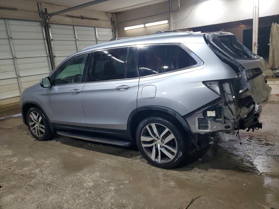 Снимка 2 от търг – 2016 HONDA PILOT с VIN 5FNYF6H07GB037387