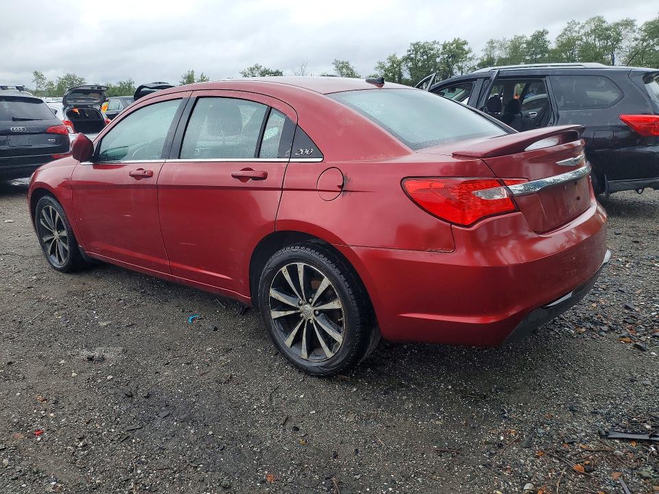 Photo 2 from auction – 2012 CHRYSLER 200 with VIN 1C3CCBHG0CN116912