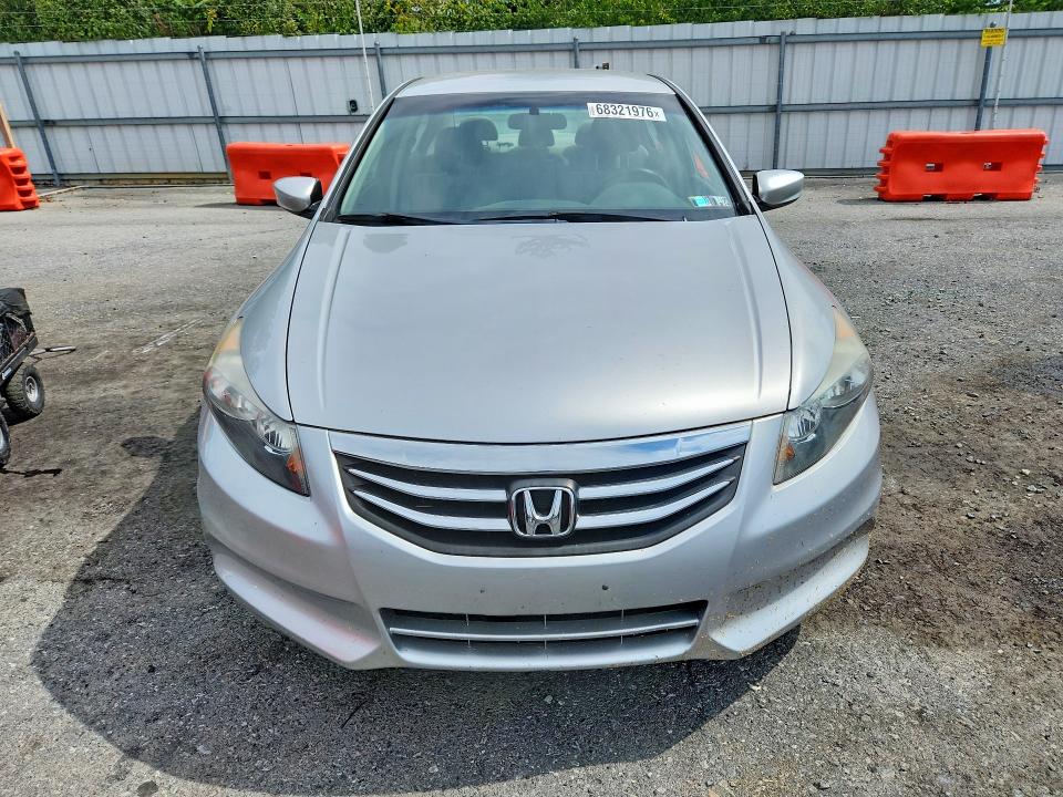 Photo 5 from auction – 2012 HONDA ACCORD with VIN 1HGCP2F45CA114803