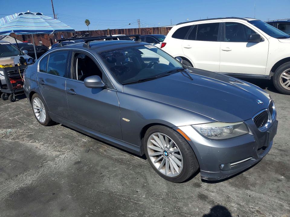 Photo 4 from auction – 2011 BMW 335 with VIN WBAPN7C59BA950254