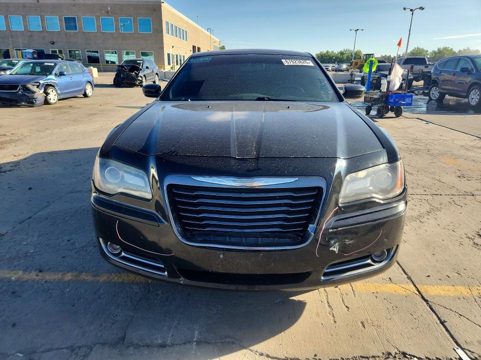 Снимка 5 от търг – 2014 CHRYSLER 300 с VIN 2C3CCAGG4EH365818