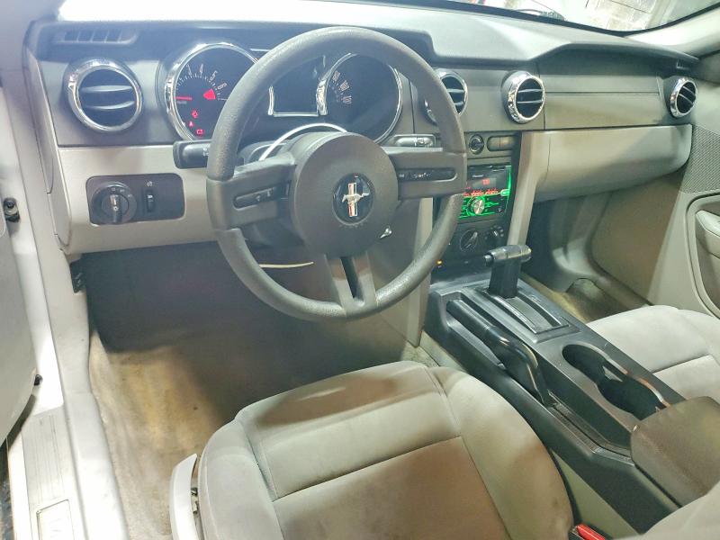 Photo 8 from auction – 2005 FORD MUSTANG with VIN 1ZVFT80N455151538