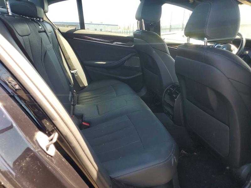 Zdjęcie 10 z aukcji – 2022 BMW 530E z VIN WBA13AG02NCL04358