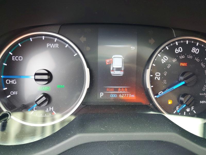 Photo 9 from auction – 2022 TOYOTA RAV4 with VIN JTM16RFV6ND047057