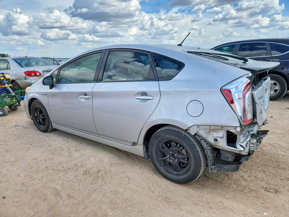 Foto 2 de la subasta – 2015 TOYOTA PRIUS con VIN JTDKN3DU5F1887252