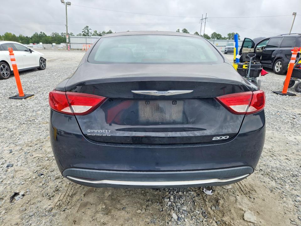 صورة رقم 6 من المزاد - 2015 CHRYSLER 200 مع VIN 1C3CCCAB1FN526708