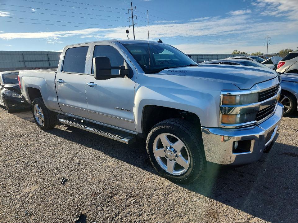 Photo 4 from auction – 2015 CHEVROLET SILVERADO with VIN 1GC1KWE88FF186764