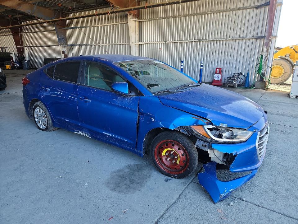 Photo 4 from auction – 2017 HYUNDAI ELANTRA with VIN KMHD74LF6HU095135