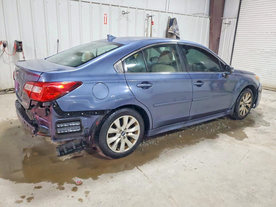 Photo 3 from auction – 2017 SUBARU LEGACY with VIN 4S3BNAH69H3004082