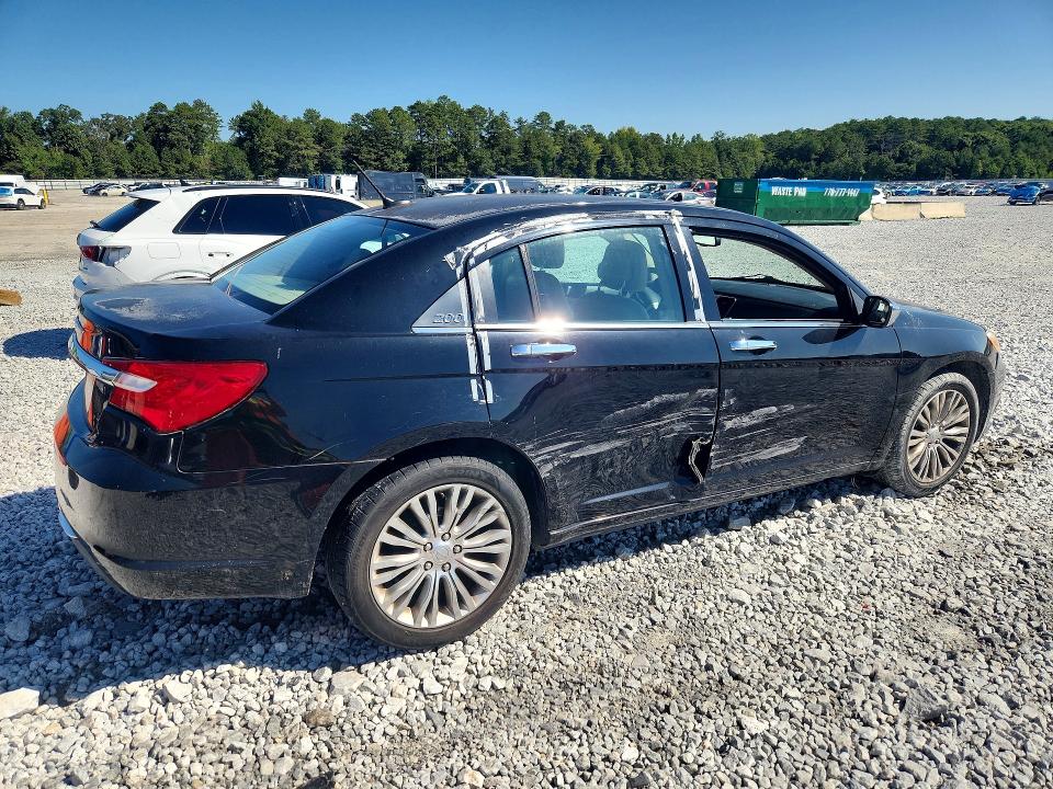 Снимка 3 от търг – 2012 CHRYSLER 200 с VIN 1C3CCBCB6CN108373