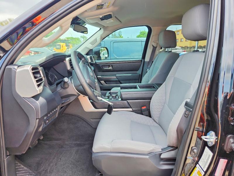 Photo 7 from auction – 2024 TOYOTA TUNDRA with VIN 5TFLA5DB8RX230392