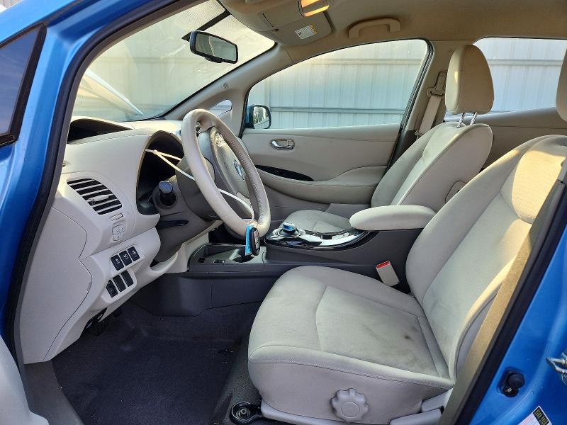 Снимка 7 от търг – 2012 NISSAN LEAF с VIN JN1AZ0CP0CT017888