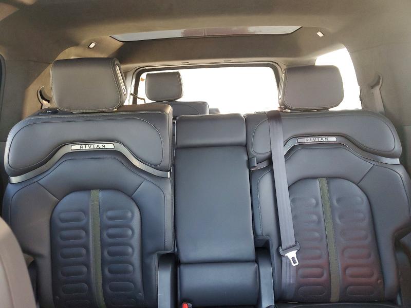 صورة رقم 10 من المزاد - 2025 RIVIAN R1S مع VIN 7PDSGBBA2SN047695