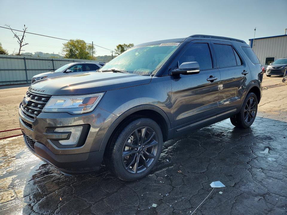 FORD EXPLORER 2017 с VIN 1FM5K8DH9HGD12945 - Снимка от търг