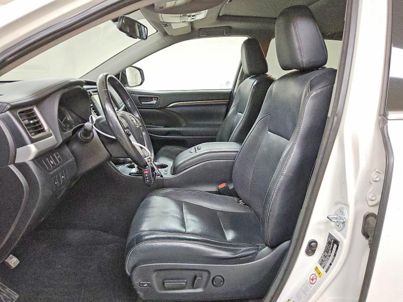 Foto 7 de la subasta – 2015 TOYOTA HIGHLANDER con VIN 5TDDKRFHXFS162379