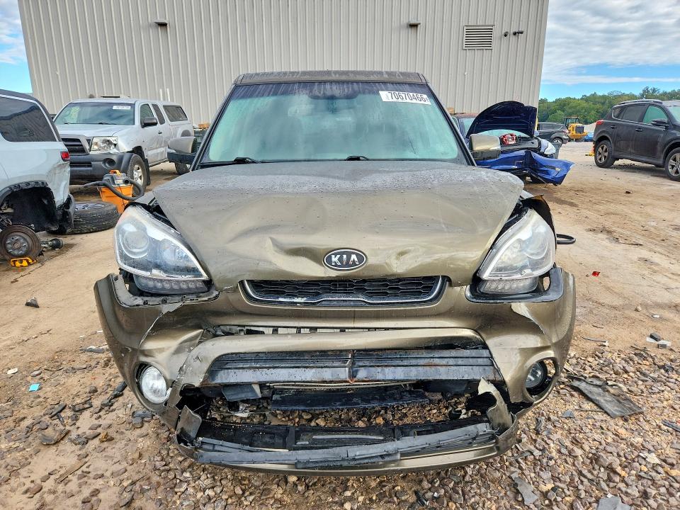 Photo 5 from auction – 2012 KIA SOUL with VIN KNDJT2A66C7424708
