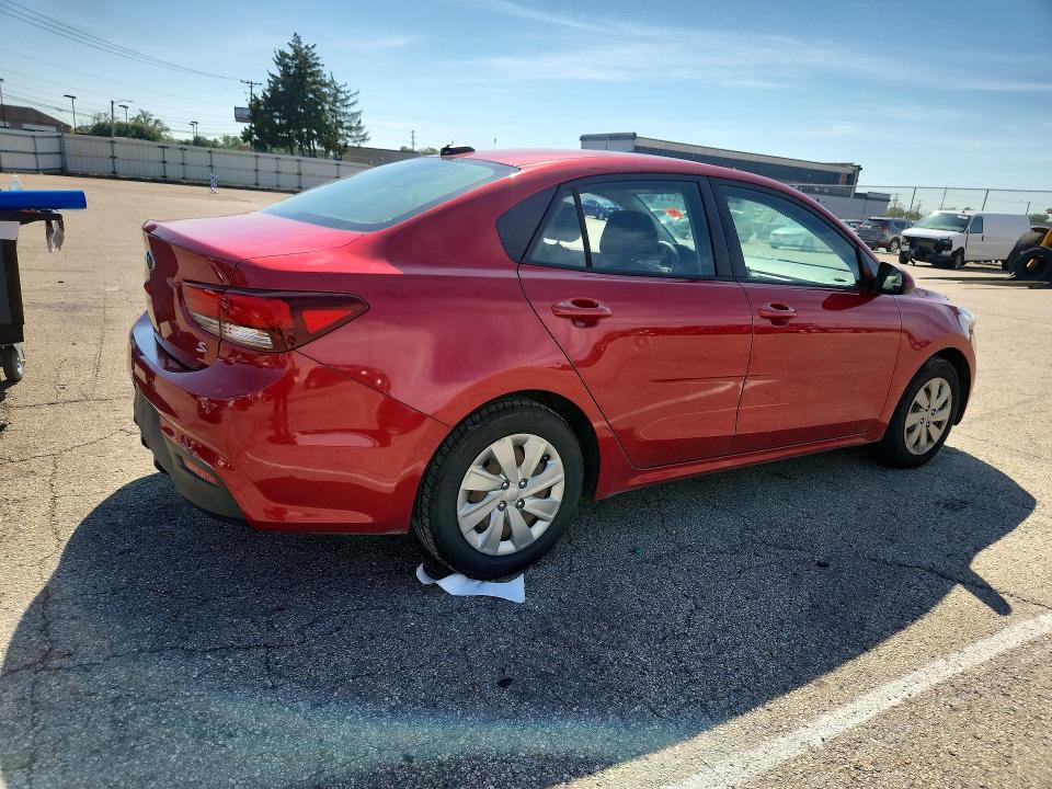Photo 3 from auction – 2019 KIA RIO with VIN 3KPA24AB0KE172822