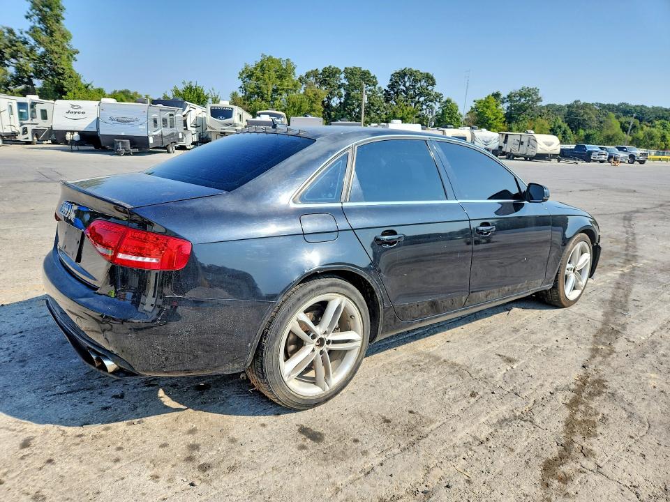 Zdjęcie 3 z aukcji – 2010 AUDI A4 z VIN WAUFFAFL1AN041562