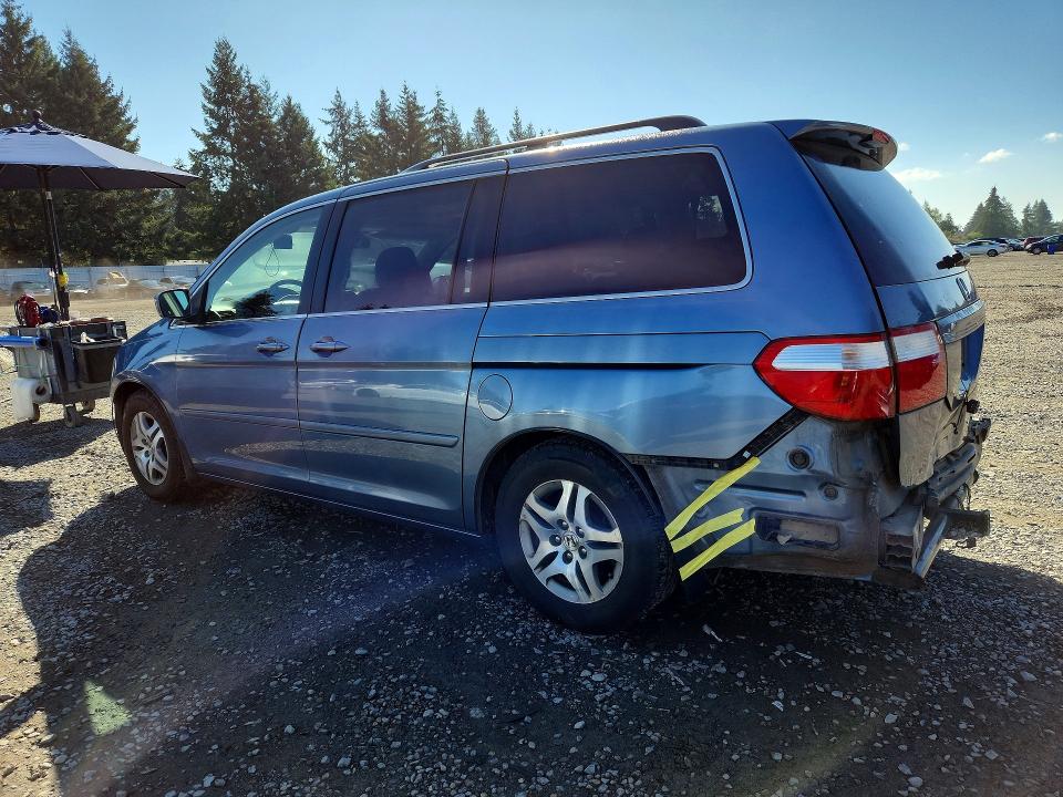 Photo 2 from auction – 2006 HONDA ODYSSEY with VIN 5FNRL38646B104994