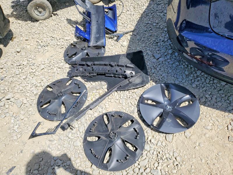 Photo 12 from auction – 2018 TESLA MODEL 3 with VIN 5YJ3E1EA7JF160952