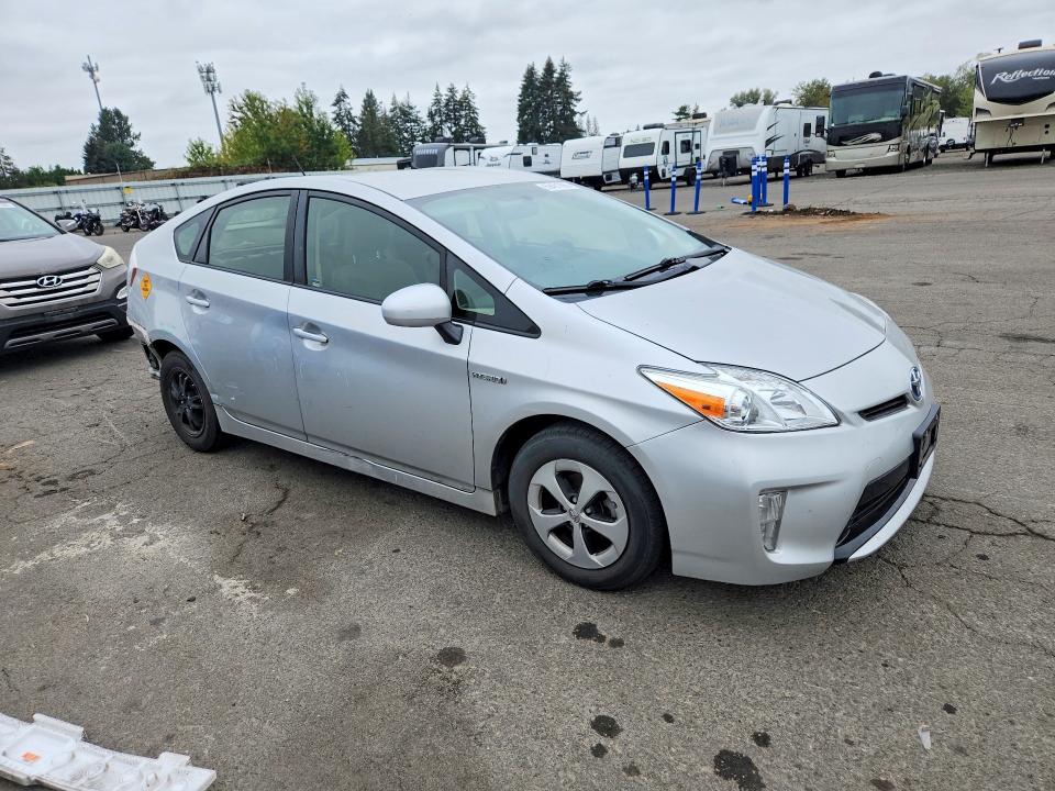 Photo 4 from auction – 2015 TOYOTA PRIUS with VIN JTDKN3DU0F0475665