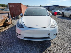 Photo 5 from auction – 2021 TESLA MODEL Y with VIN 5YJYGDEE2MF138625