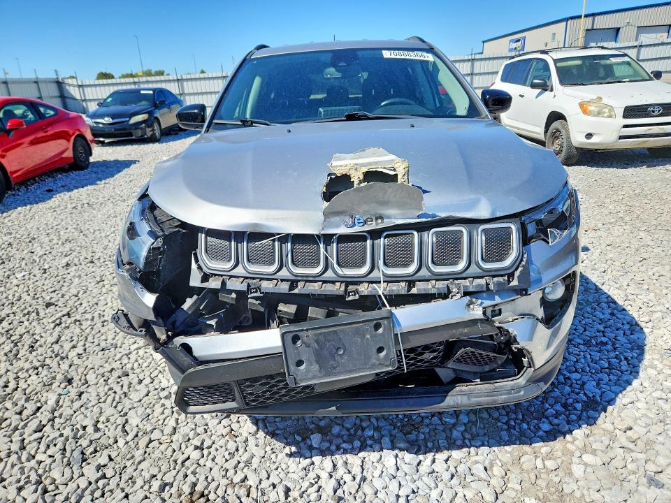 صورة رقم 5 من المزاد - 2022 JEEP COMPASS مع VIN 3C4NJDBB5NT136045