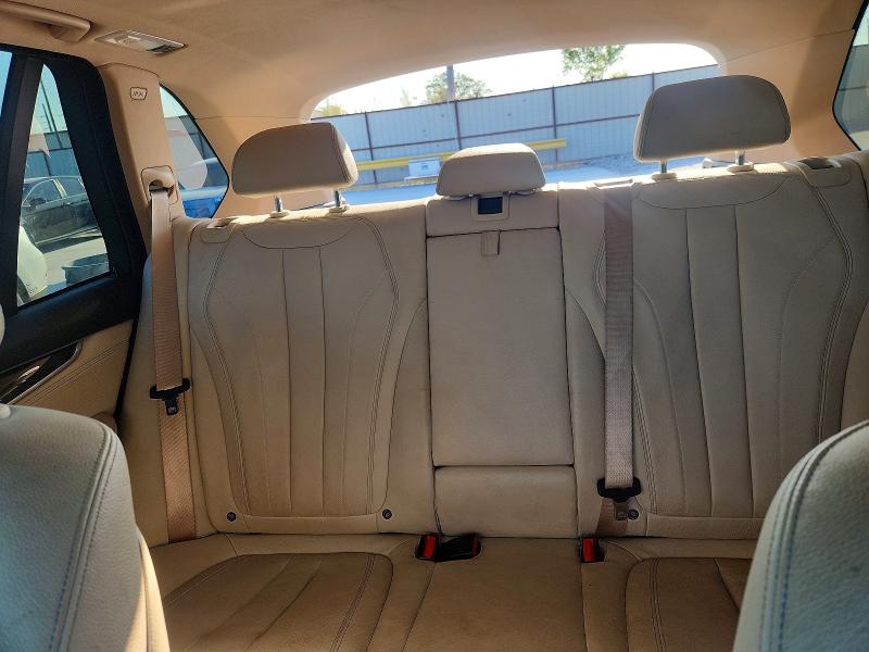 Фото 10 с аукциона – 2016 BMW X5 с VIN 5UXKT0C55G0S79512