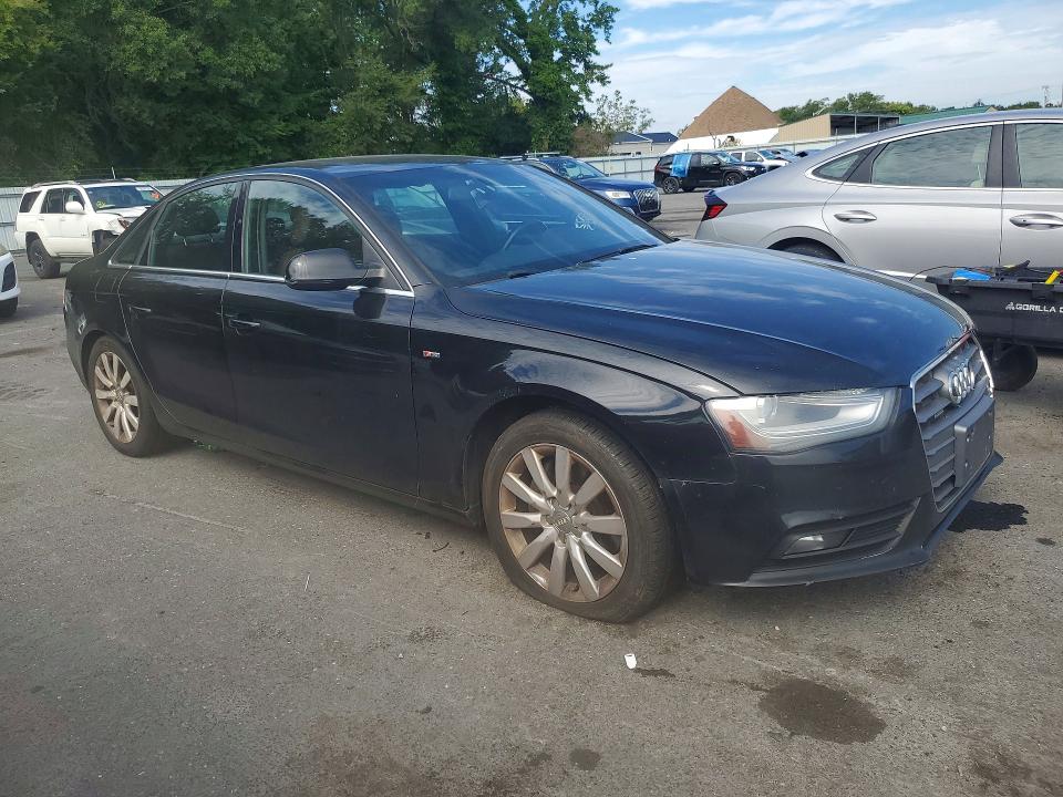 Photo 4 from auction – 2013 AUDI A4 with VIN WAUBFAFL1DN032329