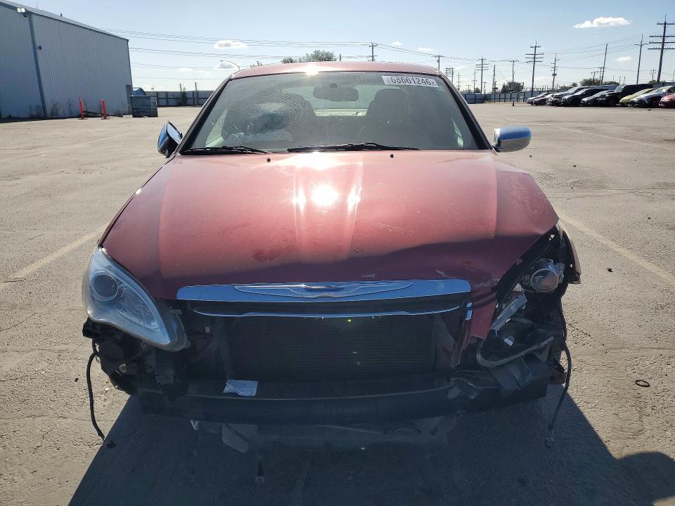 Foto 5 de la subasta – 2016 CHRYSLER 200 con VIN 1C3CCBCG2DN503762