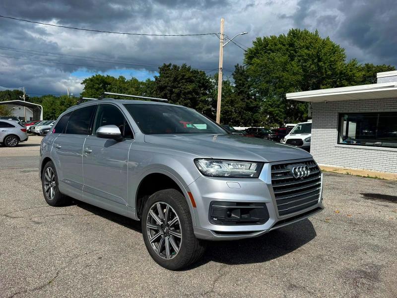 AUDI Q7 2018 with VIN WA1VAAF71JD019111 - Photo from auction