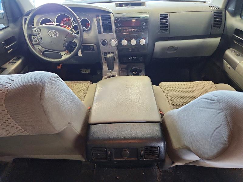 Photo 8 from auction – 2012 TOYOTA TUNDRA with VIN 5TFDM5F10CX030890
