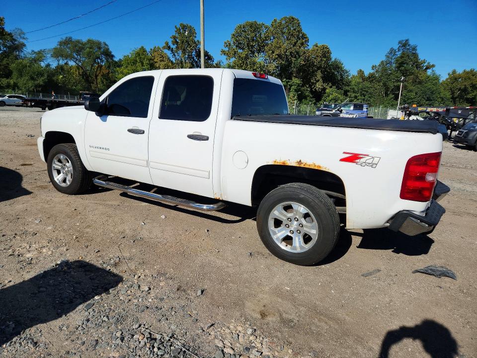 Снимка 2 от търг – 2010 CHEVROLET SILVERADO с VIN 3GCRKSE35AG278647