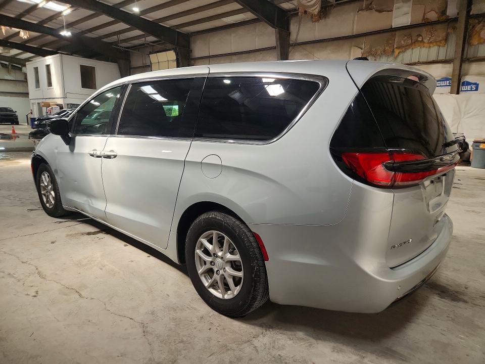 Снимка 2 от търг – 2026 CHRYSLER PACIFICA с VIN 2C4RC1BG8TR193362