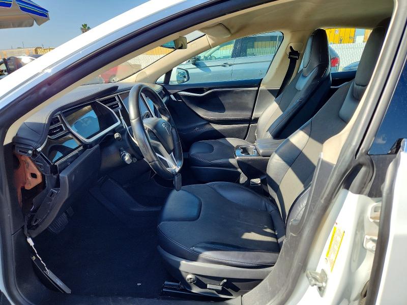 Photo 7 from auction – 2013 TESLA MODEL S with VIN 5YJSA1DN7DFP15544