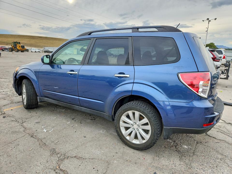 Photo 2 from auction – 2012 SUBARU FORESTER with VIN JF2SHBDC8CH431470