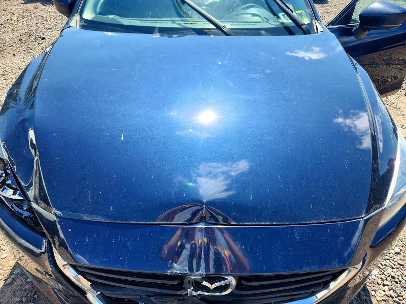 Photo 11 from auction – 2018 MAZDA 3 with VIN 3MZBN1L33JM204194