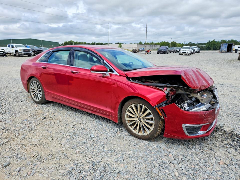 Снимка 4 от търг – 2020 LINCOLN MKZ с VIN 3LN6L5A96LR619911