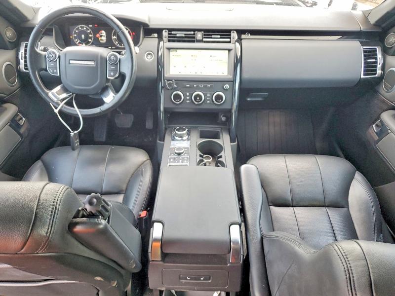 Photo 8 from auction – 2018 LAND ROVER DISCOVERY with VIN SALRG2RK0JA072808