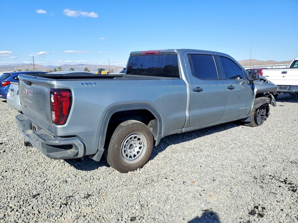 Снимка 3 от търг – 2025 GMC SIERRA с VIN 1GTUUAED5SZ149123