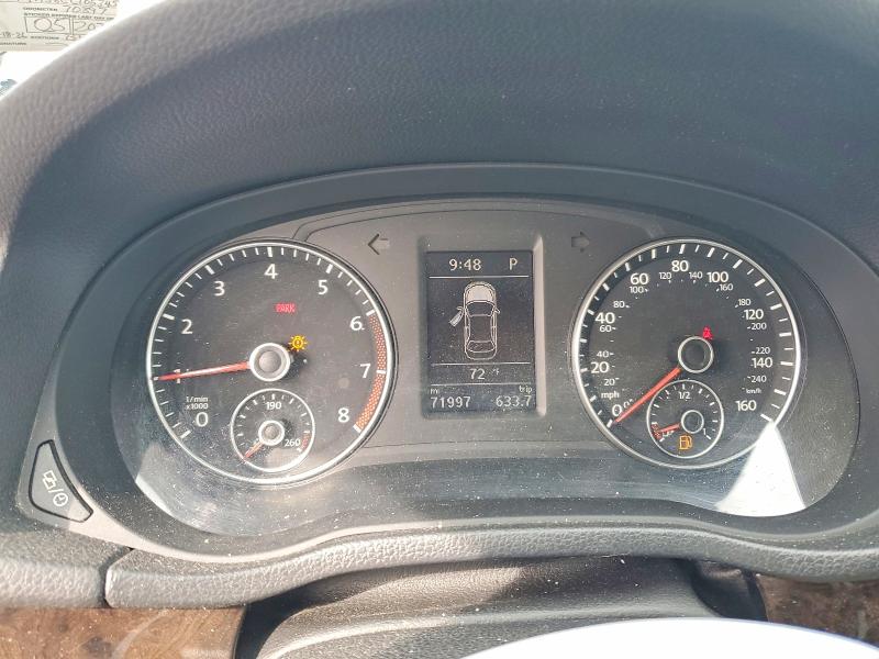 Photo 9 from auction – 2014 VOLKSWAGEN PASSAT with VIN 1VWCT7A38EC105345