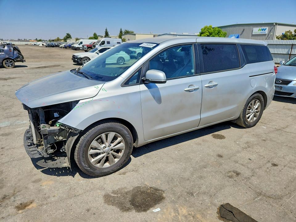 KIA SEDONA 2017 with VIN KNDMB5C10H6219112 - Photo from auction