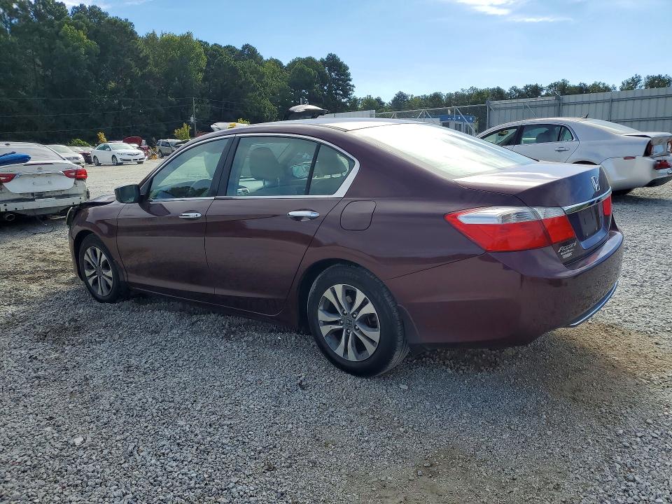 Снимка 2 от търг – 2015 HONDA ACCORD с VIN 1HGCR2F33FA132836