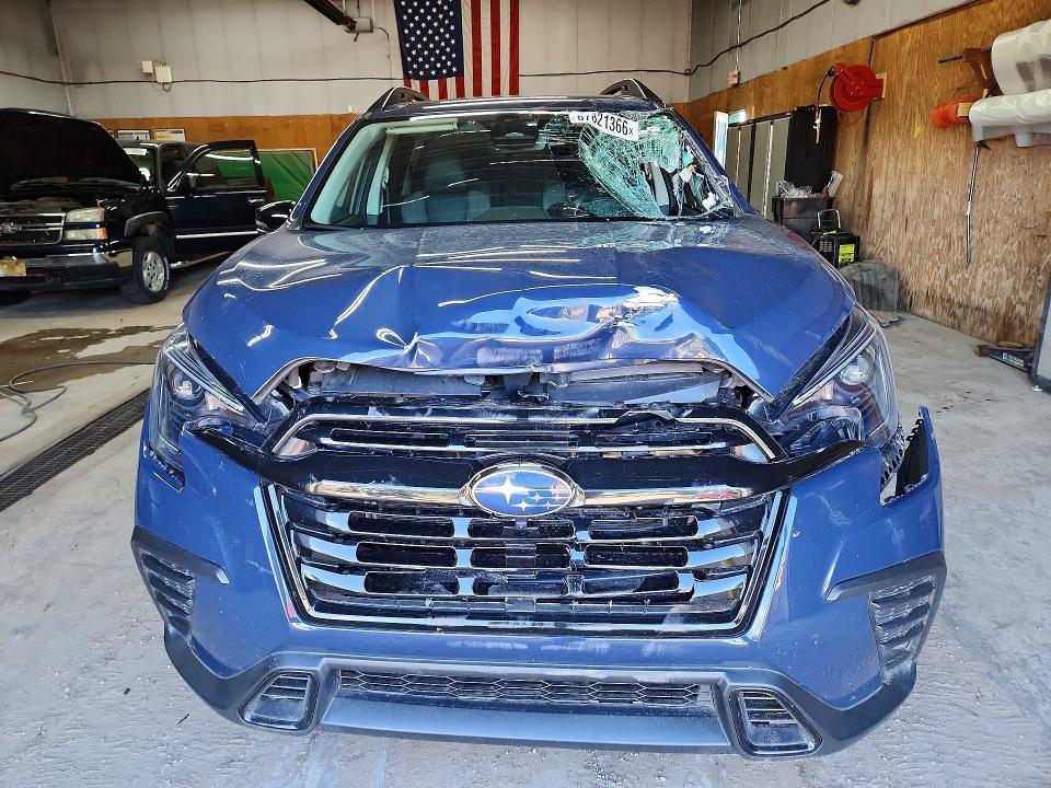 Фото 5 с аукциона – 2023 SUBARU ASCENT с VIN 4S4WMAKD2P3436793