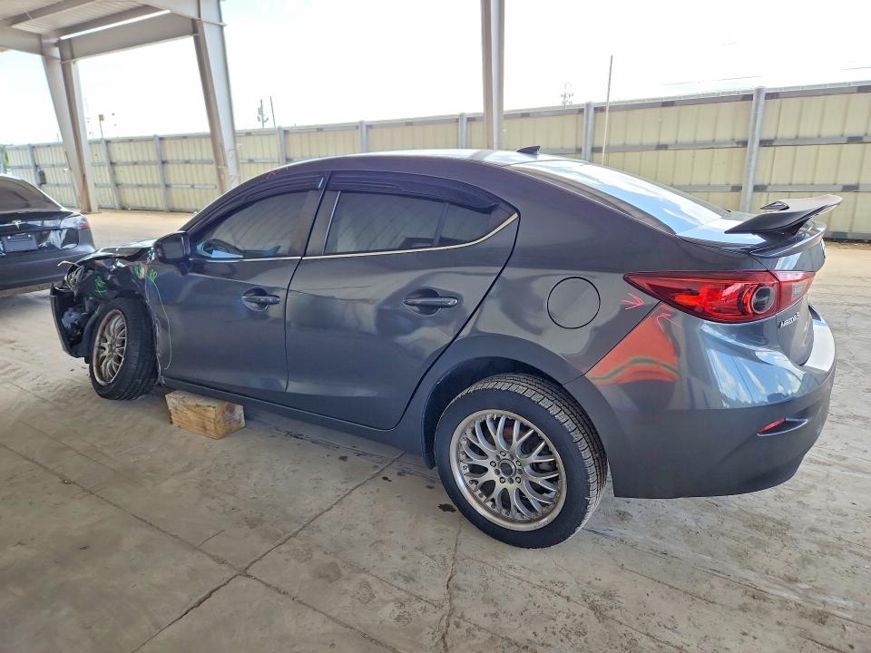 Снимка 2 от търг – 2016 MAZDA 3 с VIN JM1BM1W38G1289394