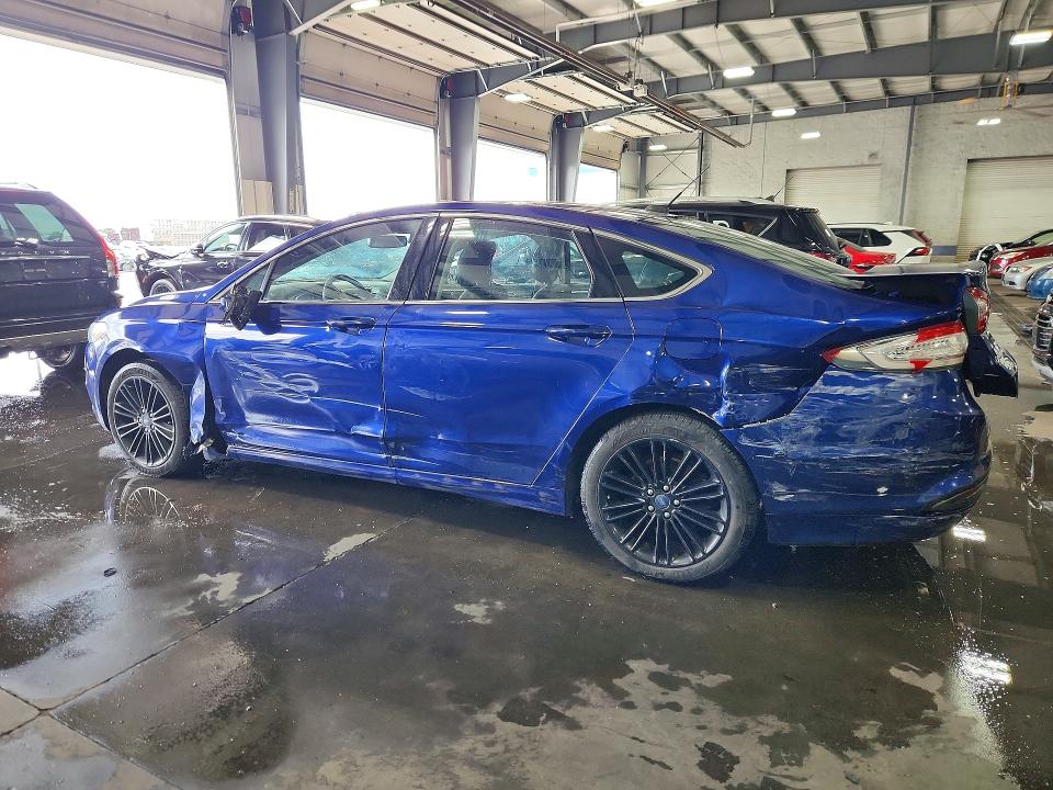 Photo 2 from auction – 2014 FORD FUSION with VIN 3FA6P0HD6ER335726